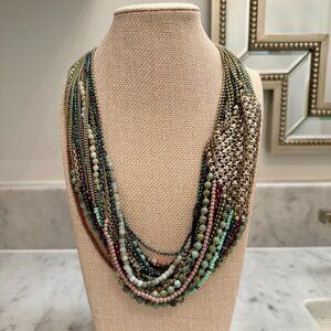 Stella & Dot Mae Statement Necklace